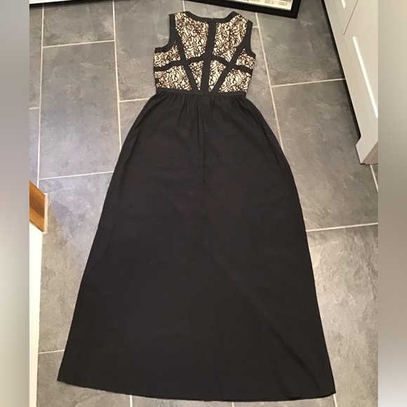 Gianni Bini Avery Lace Evening Dress Formal Sleeveless Maxi Long Black Gown SZ 4 - Picture 11 of 13